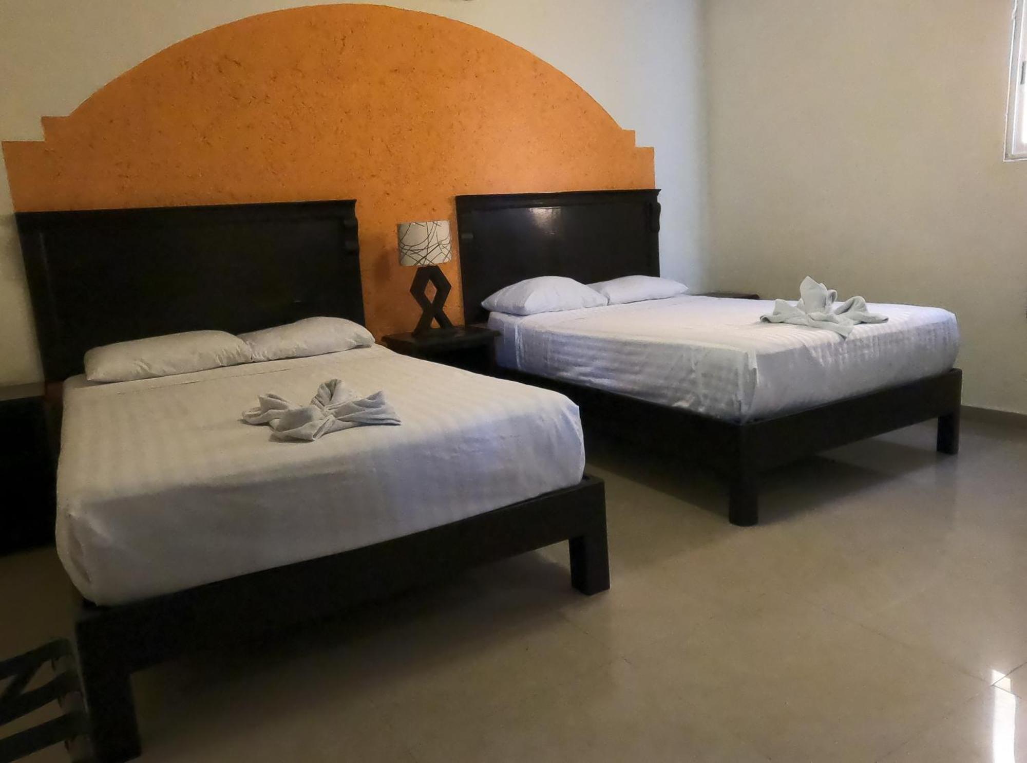 Hotel Quinta Marciala Mx Валядолид Екстериор снимка